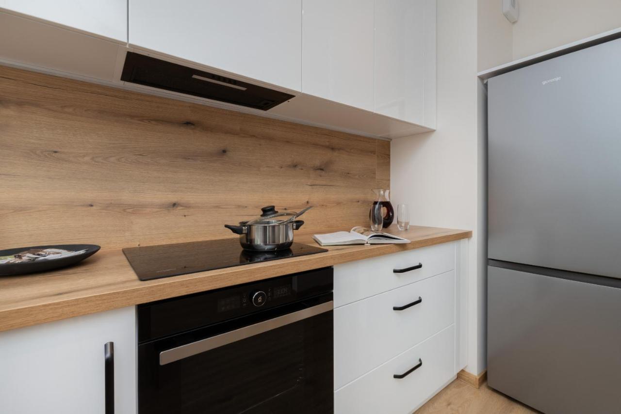 Bright & Stylish Apartment With Balcony 1,5 Km To Gdansk Main City By Noclegi Renters Eksteriør bilde