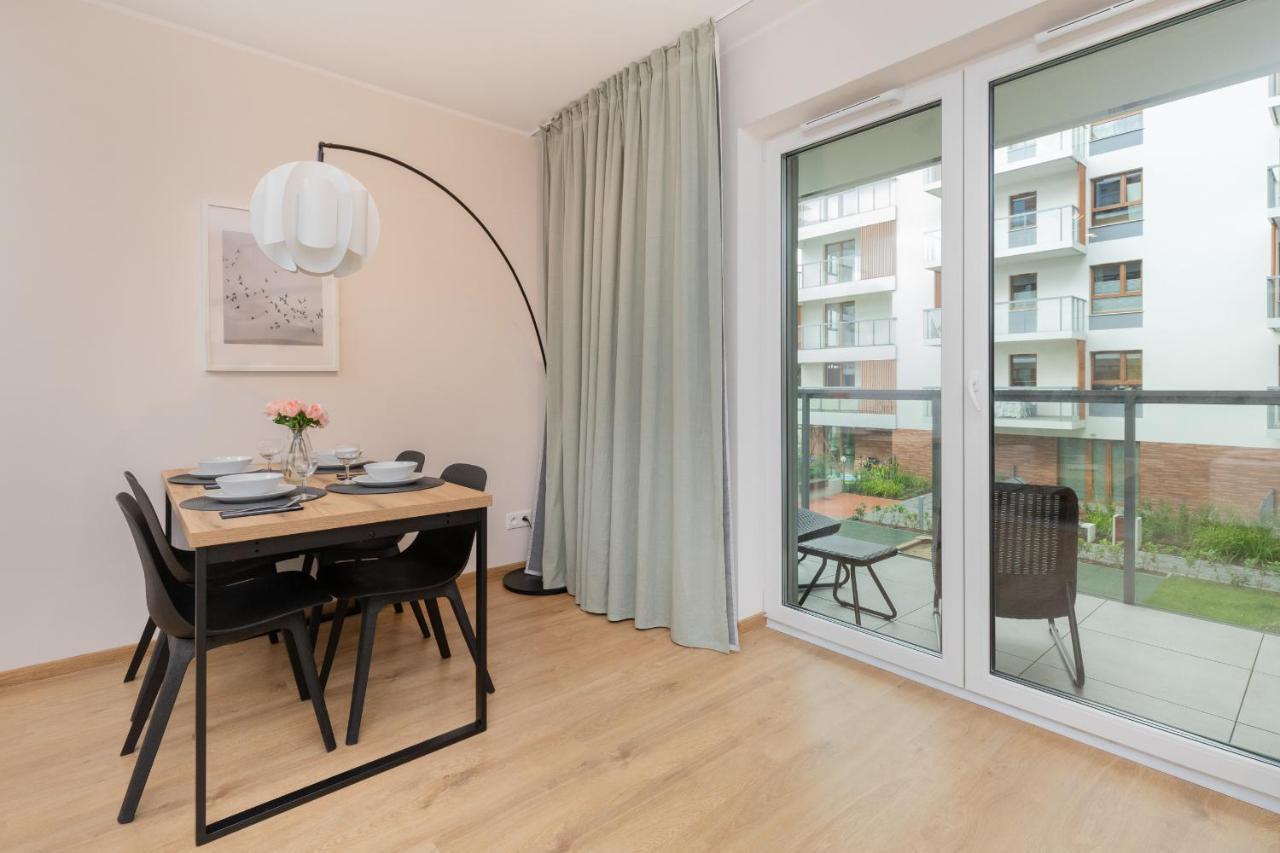 Bright & Stylish Apartment With Balcony 1,5 Km To Gdansk Main City By Noclegi Renters Eksteriør bilde